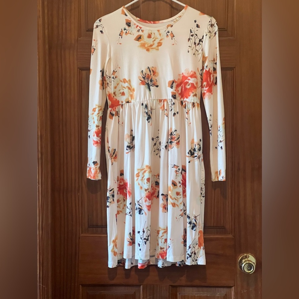 XL child floral casual dress midi length long sleeve